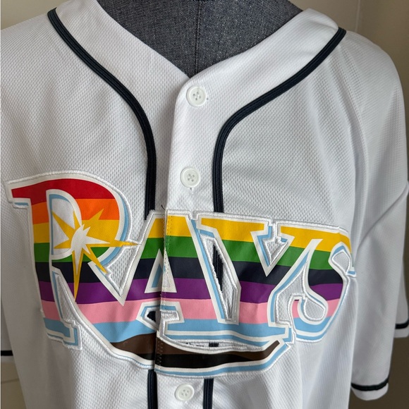 TAMPA BAY RAYS PRIDE JERSEY - Picture 2 of 7
